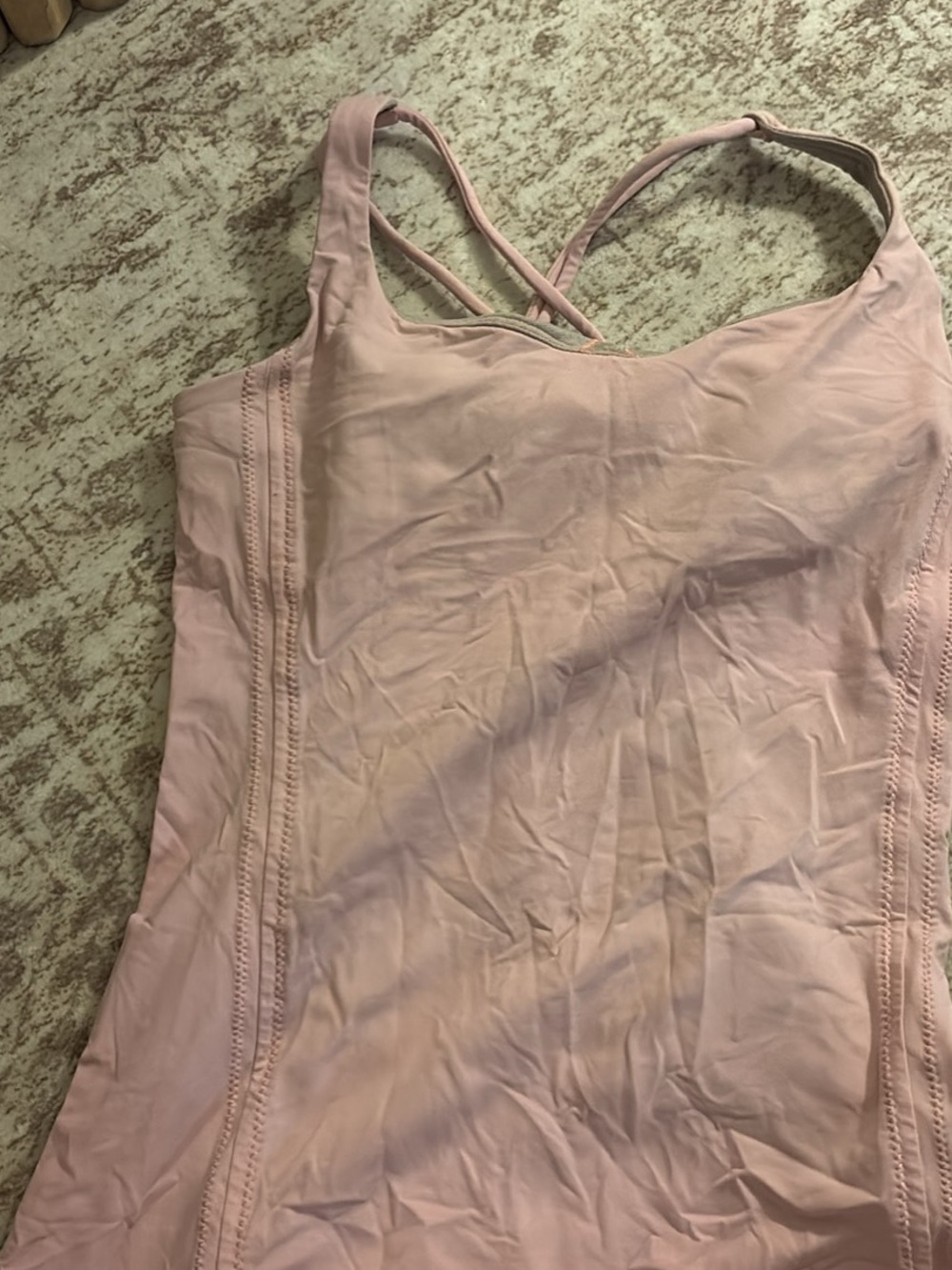 Baby pink lululemon tank